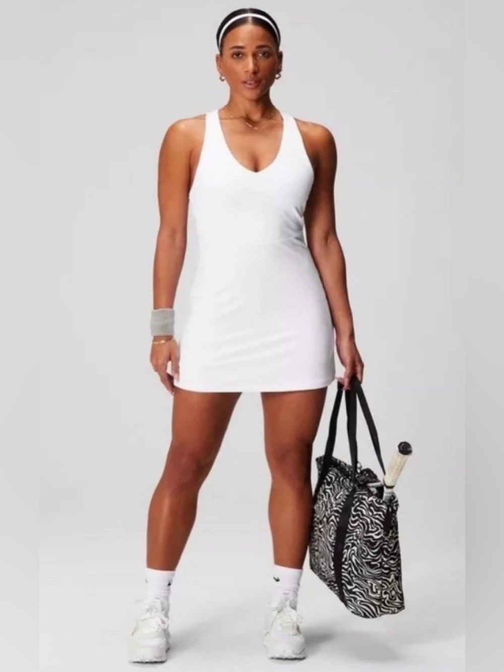NWT Fabletics White On The Go Built In Bra Mini Active Dress Sundress Tennis M/8